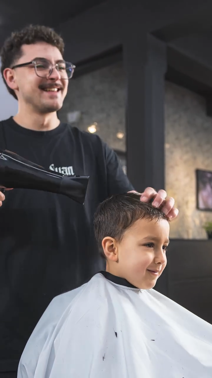 Luan Souza — Barbeiro e Fundador